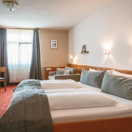 Akzent Hotel Sternen 울딘겐물호펜 외부 사진